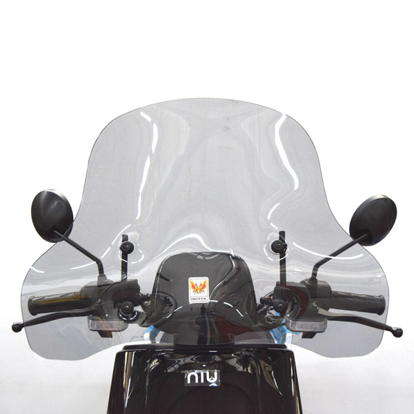 Cupolino sportivo fumé chiaro - Azienda leader operante nel settore della  progettazione e della realizzazione di accessori per motocicli, scooter ed  ATV